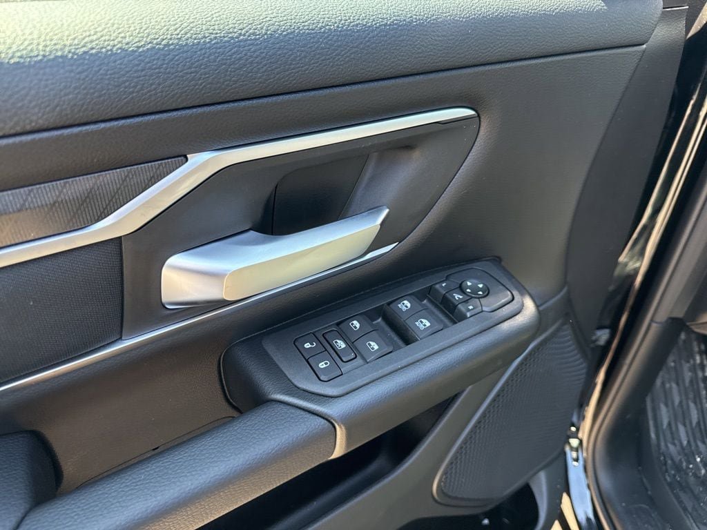 New 2026 RAM 1500 Big Horn w/ Night Edition AWD/4WD image 19