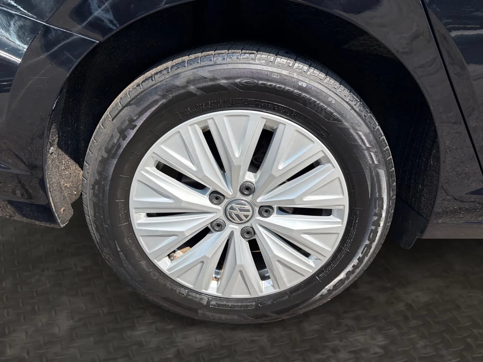 Used 2019 Volkswagen Jetta S w/ Driver Assistance Package FWD image 36