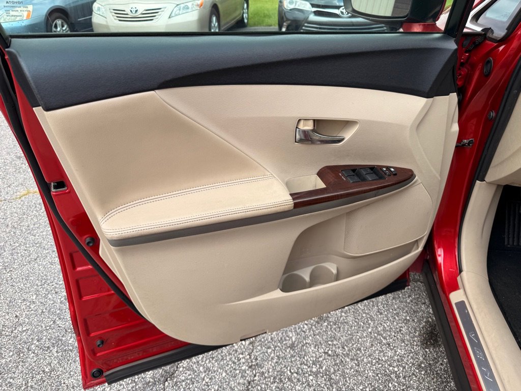 Used 2009 Toyota Venza image 11