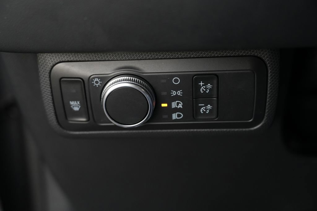 Used 2021 Ford Mustang Mach-E Premium AWD/4WD image 48