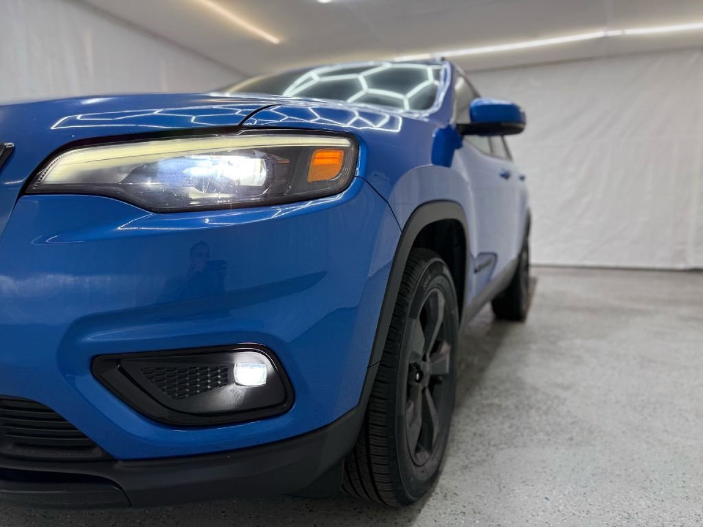 Used 2020 Jeep Cherokee Latitude Plus image 35