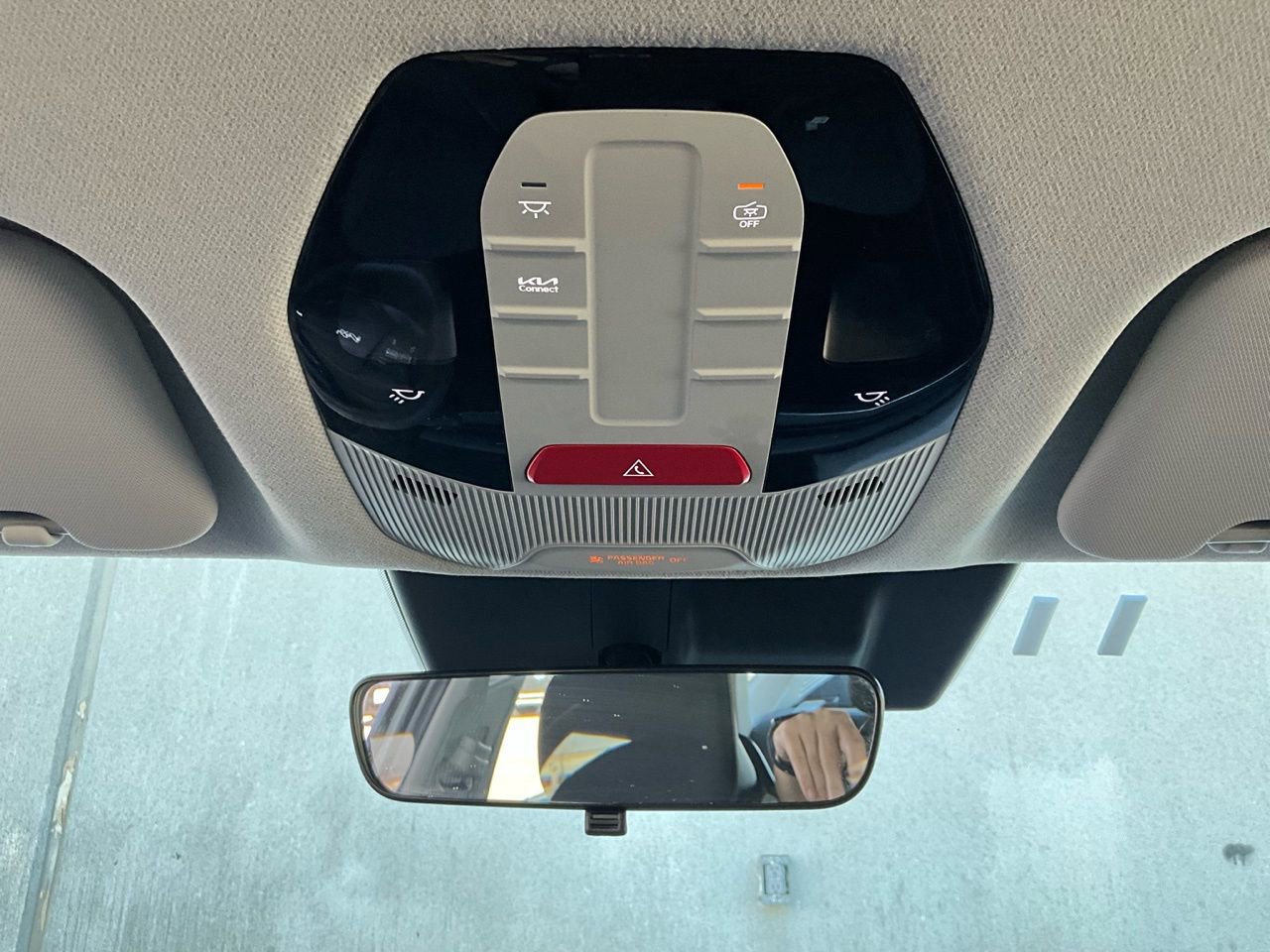 Used 2025 Kia K4 LXS image 15