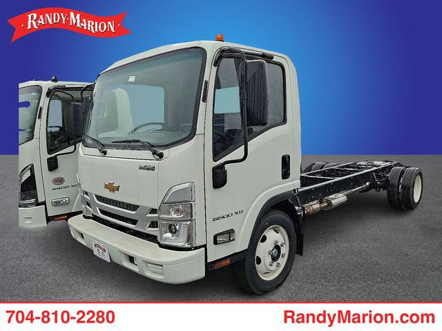 New 2025 Chevrolet Low Cab Forward 5500XG image 1