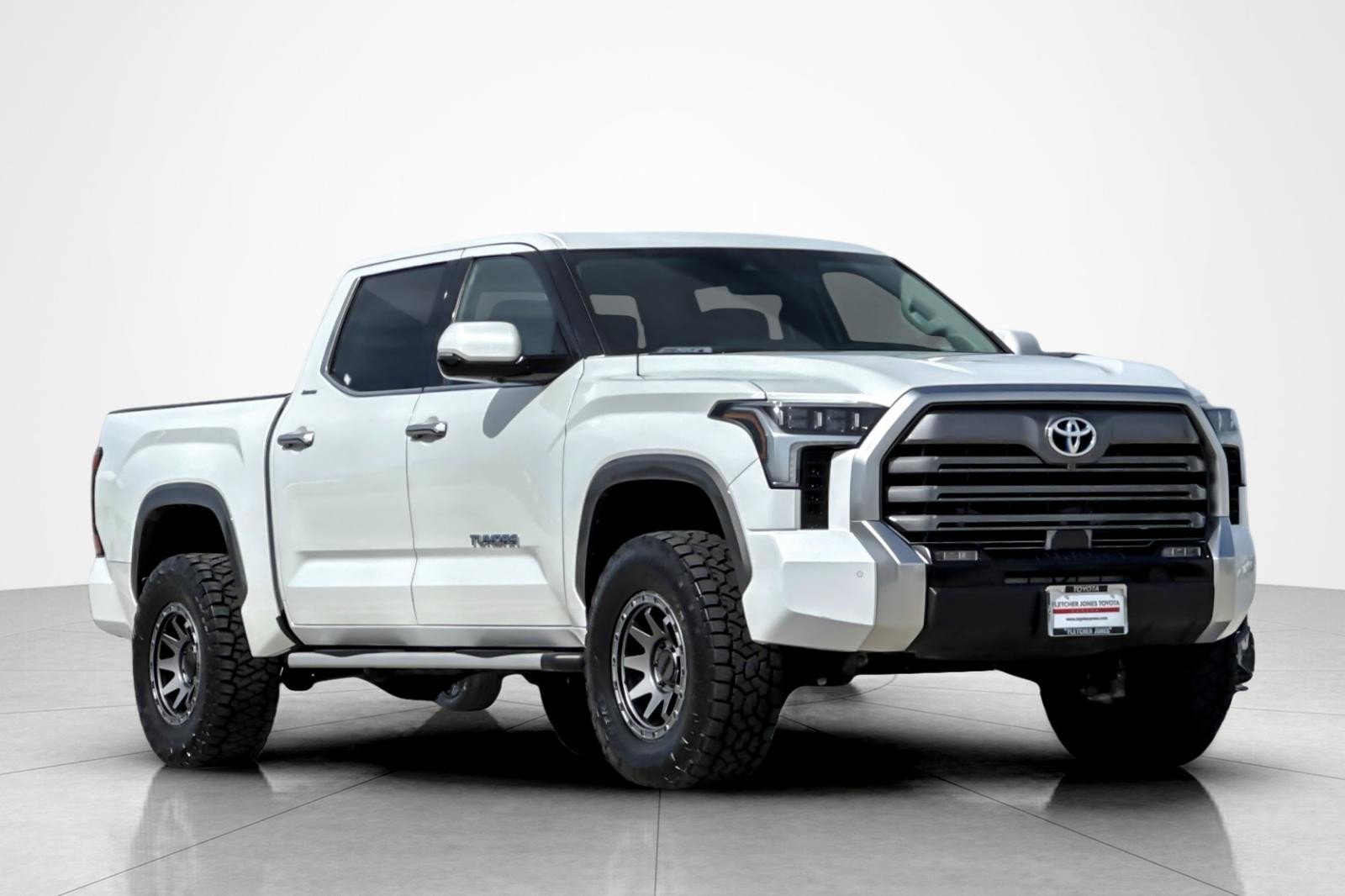 Used 2023 Toyota Tundra Limited image 7