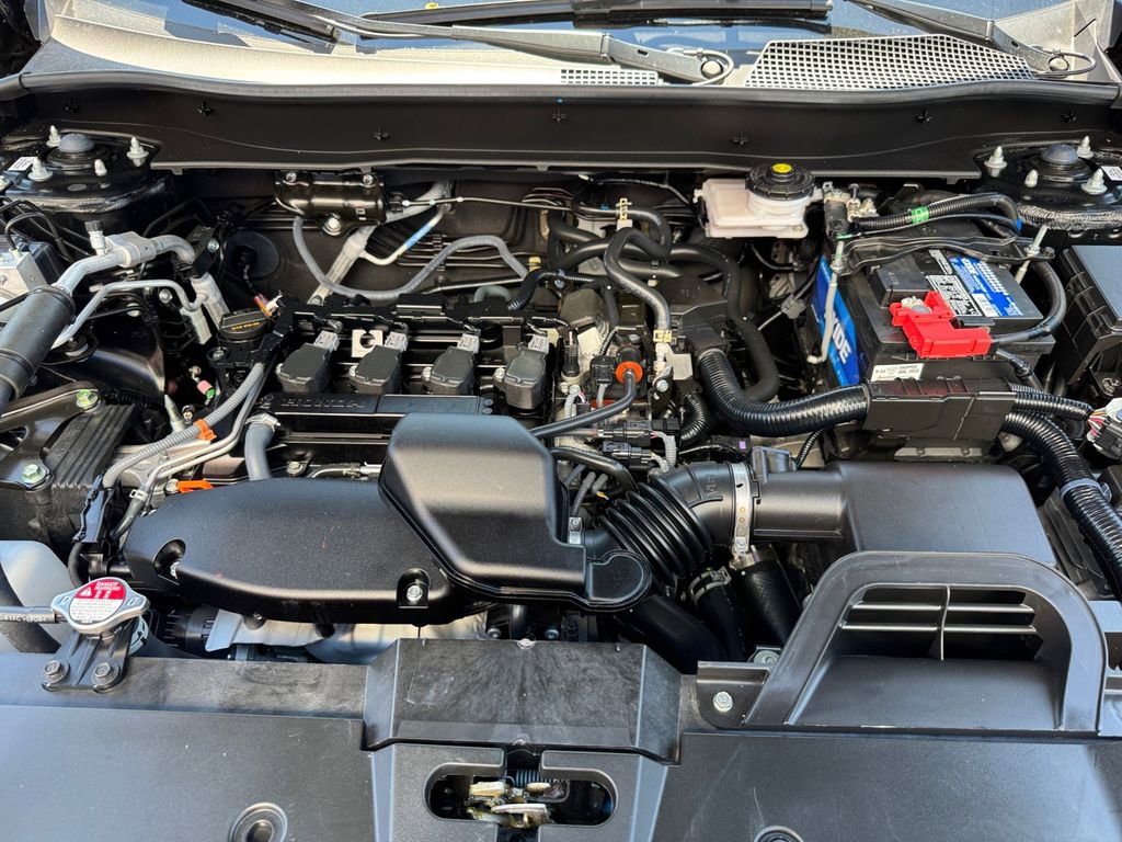 Used 2025 Honda CR-V EX image 9