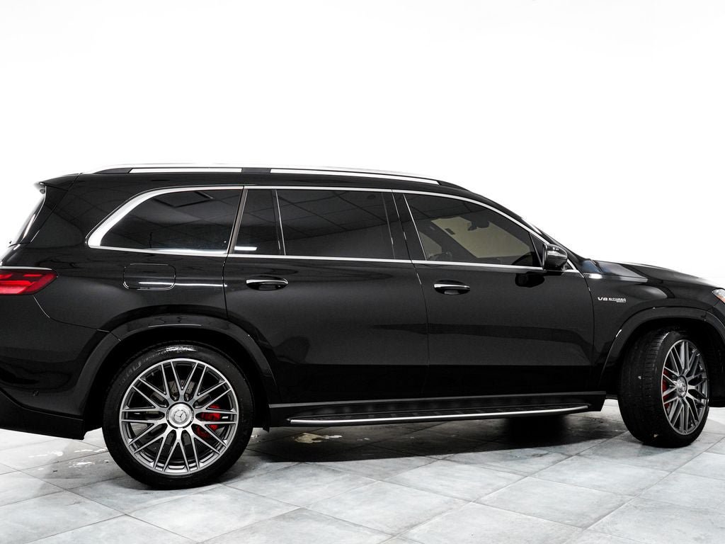Used 2025 Mercedes-Benz GLS 63 AMG 4MATIC image 13