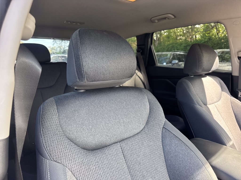 Used 2023 Hyundai Santa Fe SEL AWD/4WD image 26
