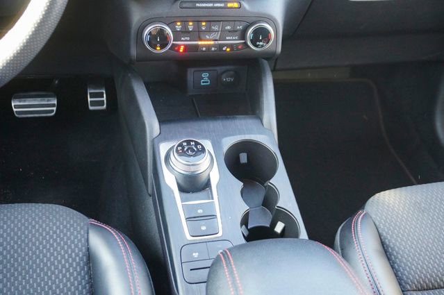 Used 2023 Ford Escape ST-Line image 12