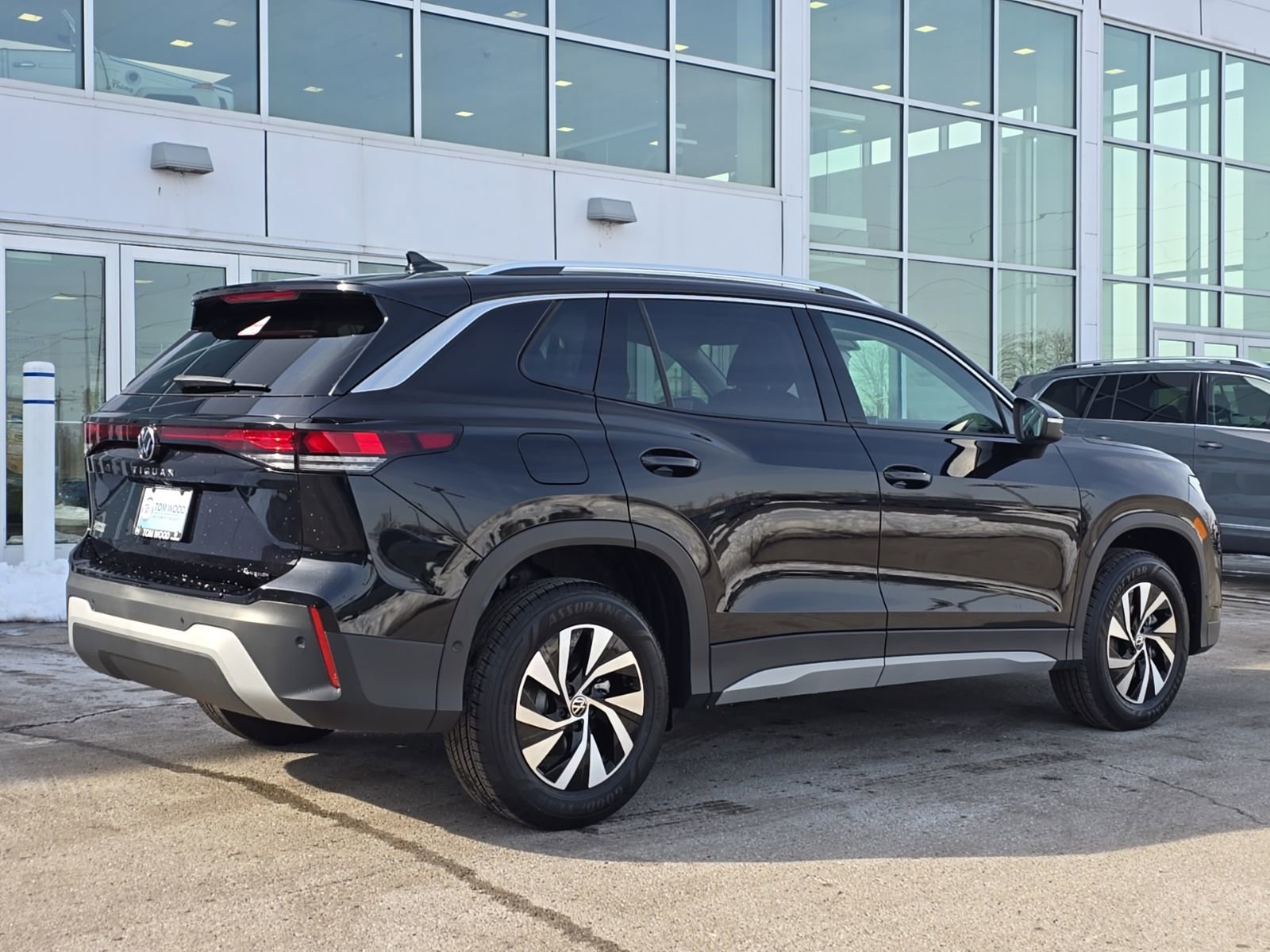 New 2026 Volkswagen Tiguan S AWD/4WD image 9