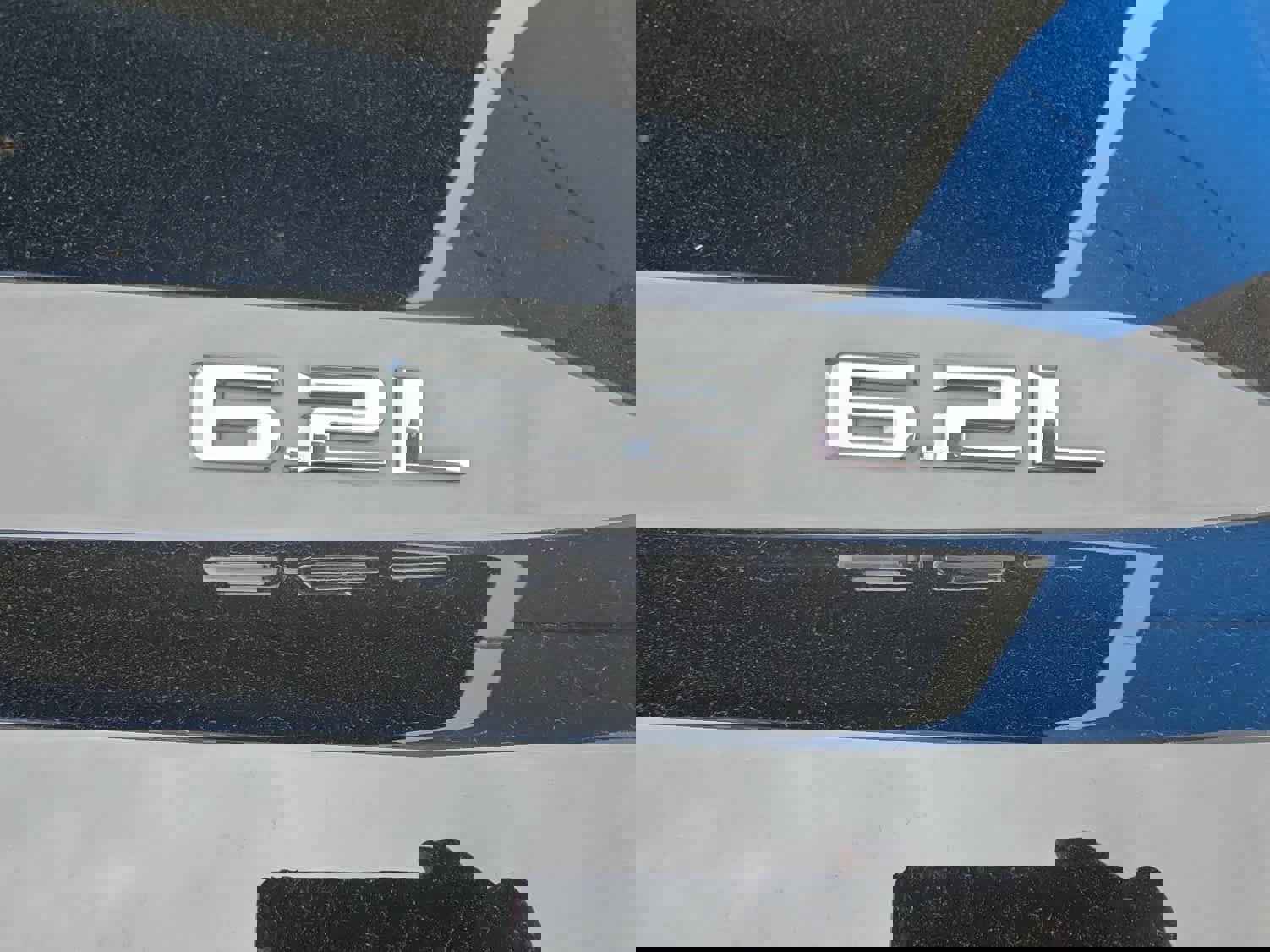 Used 2024 Chevrolet Silverado 1500 High Country w/ High Country Premium Package image 3