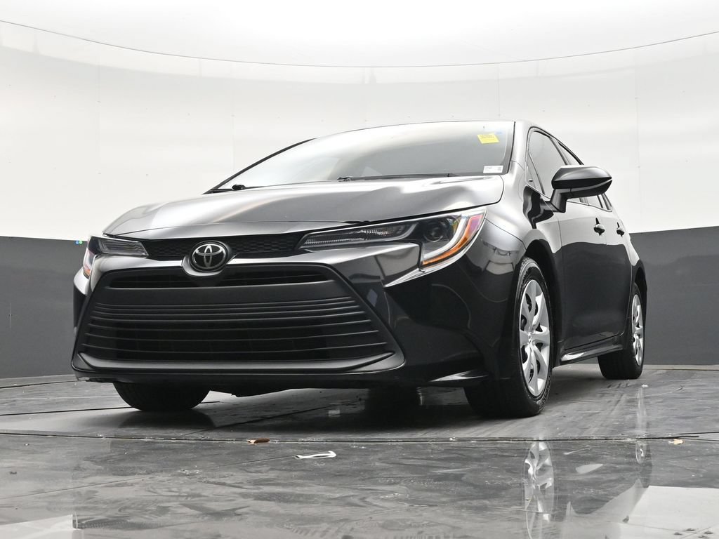 Used 2023 Toyota Corolla LE FWD image 26