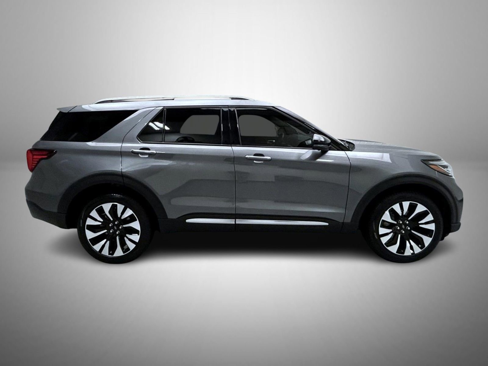 Used 2025 Ford Explorer Platinum w/ LUX Leather Package image 4