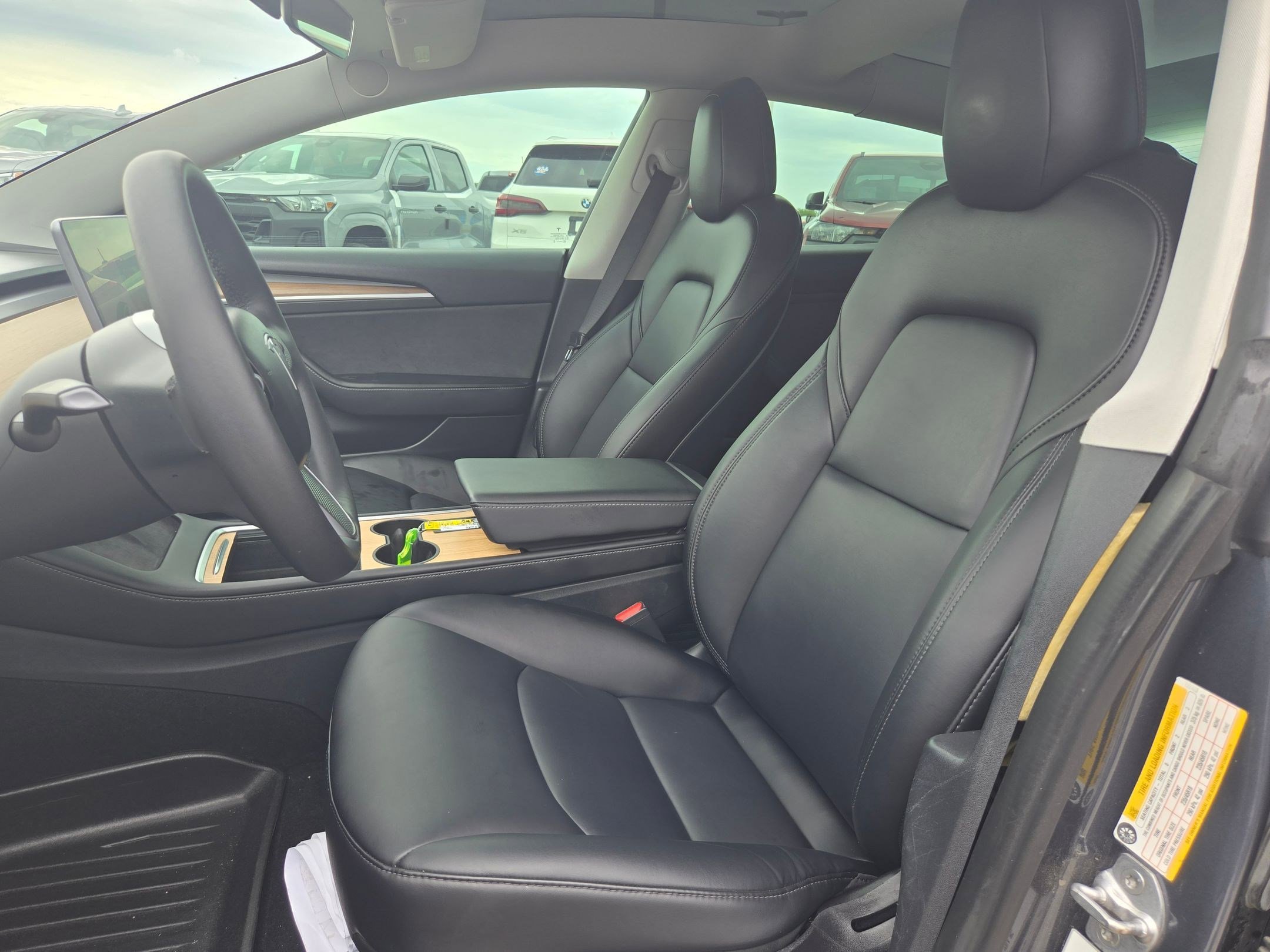 Used 2022 Tesla Model 3 Long Range AWD/4WD image 10