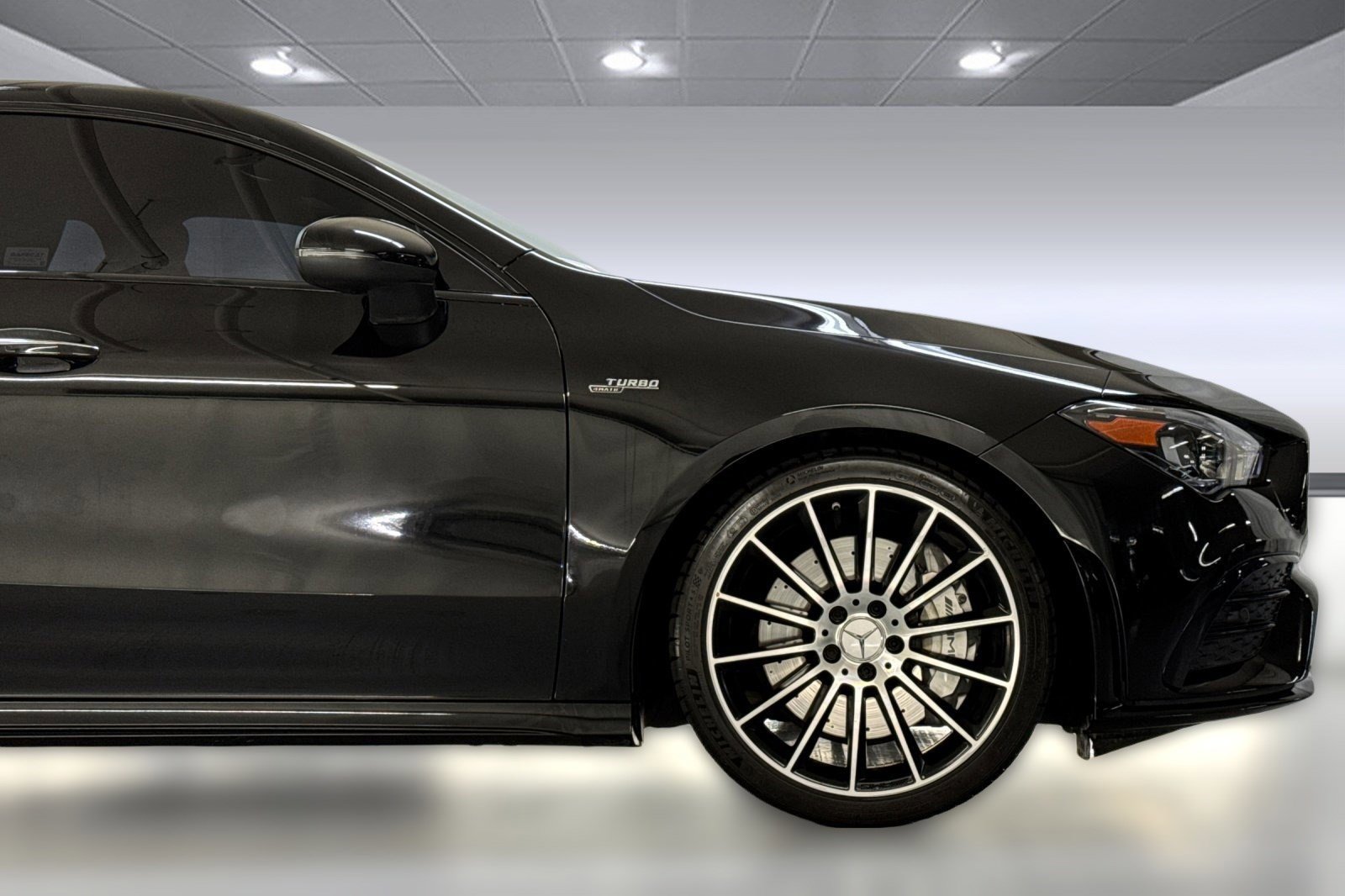 Used 2023 Mercedes-Benz CLA 35 AMG 4MATIC image 33