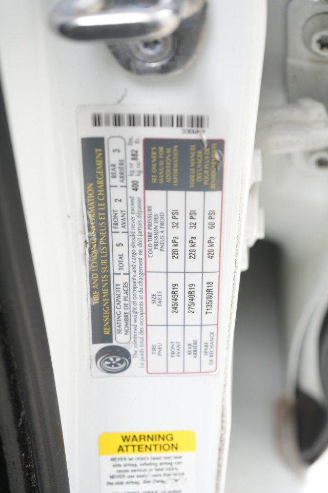 Used 2016 Jaguar XJ L Portfolio image 31