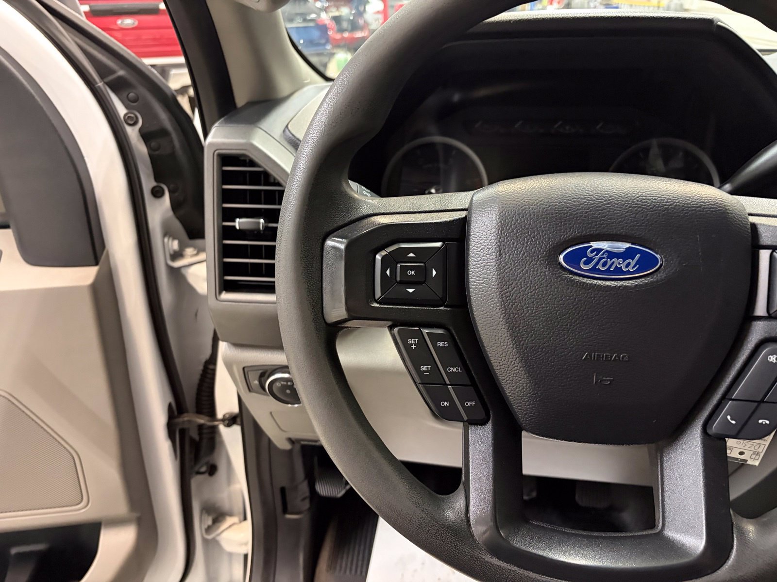 Used 2019 Ford F450 XL w/ STX Appearance Package AWD/4WD image 14