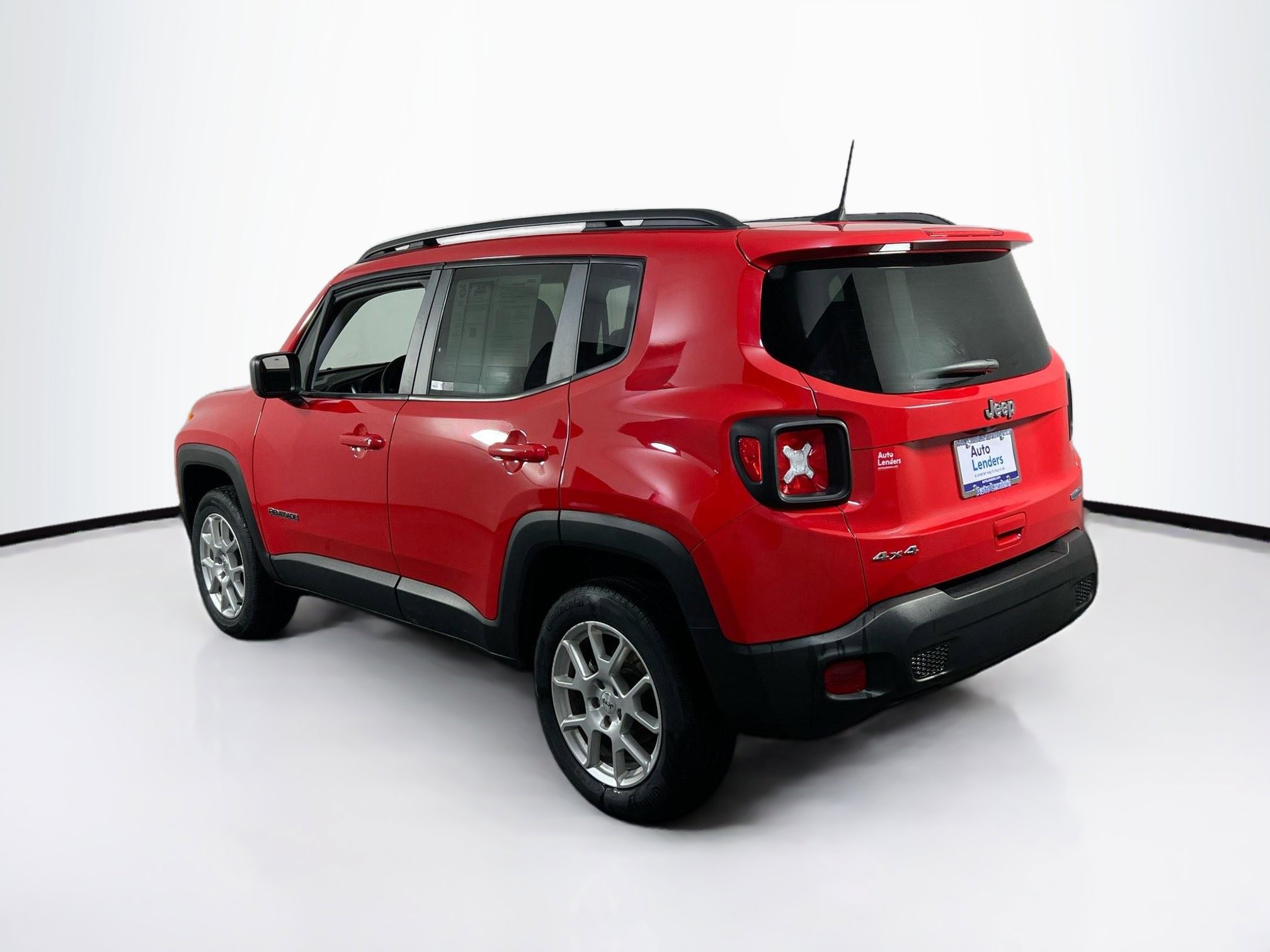 Used 2022 Jeep Renegade Latitude w/ Sun/Sound Group image 7