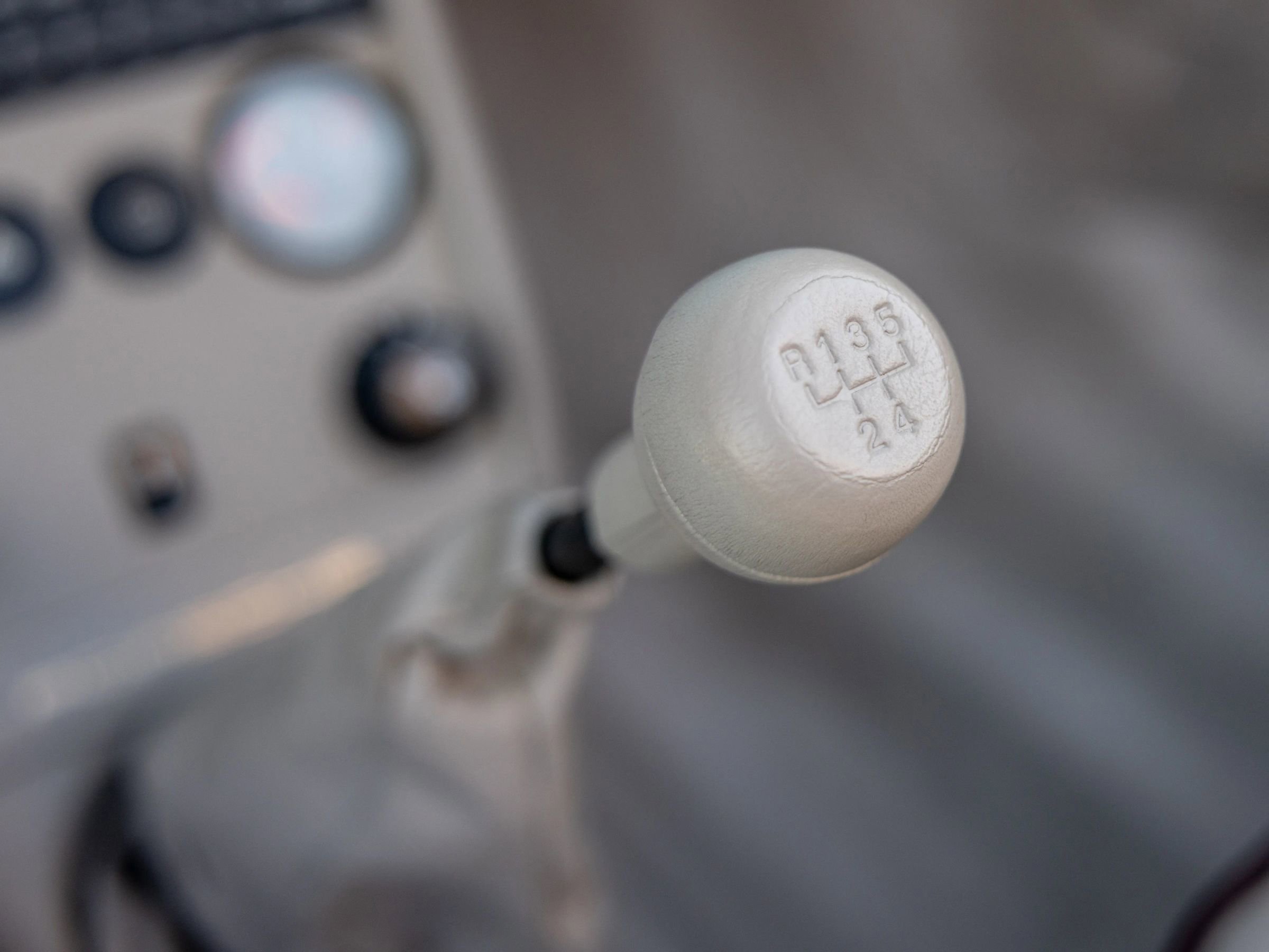 Used 1989 Porsche 911 Carrera RWD image 18