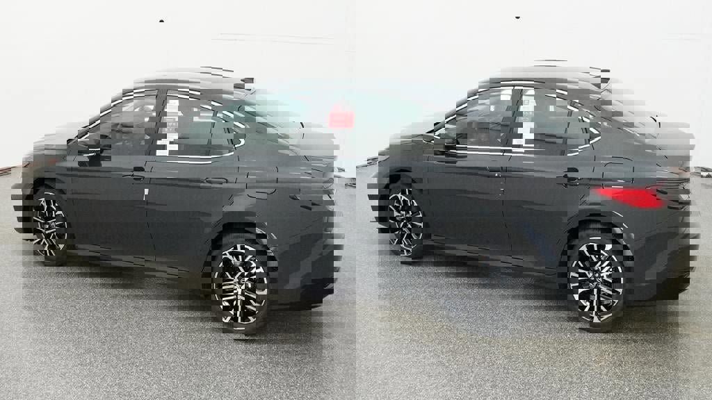 New 2026 Toyota Camry XLE image 4