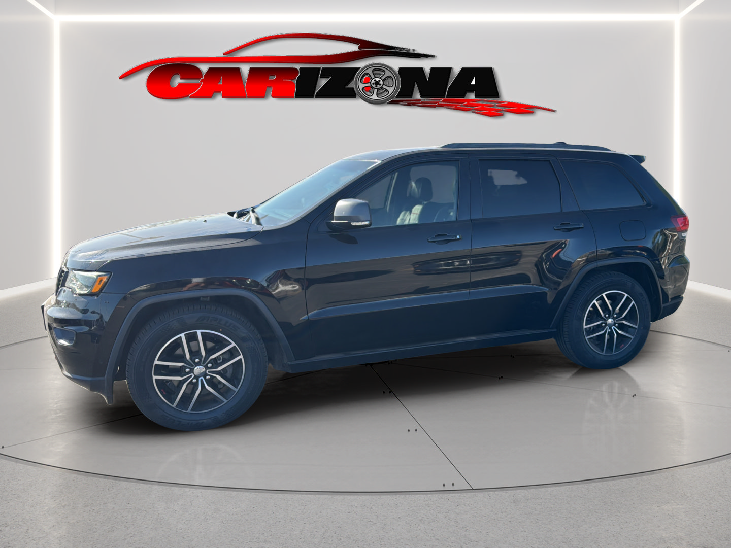 Used 2018 Jeep Grand Cherokee Trailhawk w/ Trailhawk Luxury Group AWD/4WD image 10
