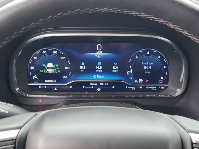 Used 2024 Chevrolet Tahoe Z71 w/ Luxury Package AWD/4WD image 13