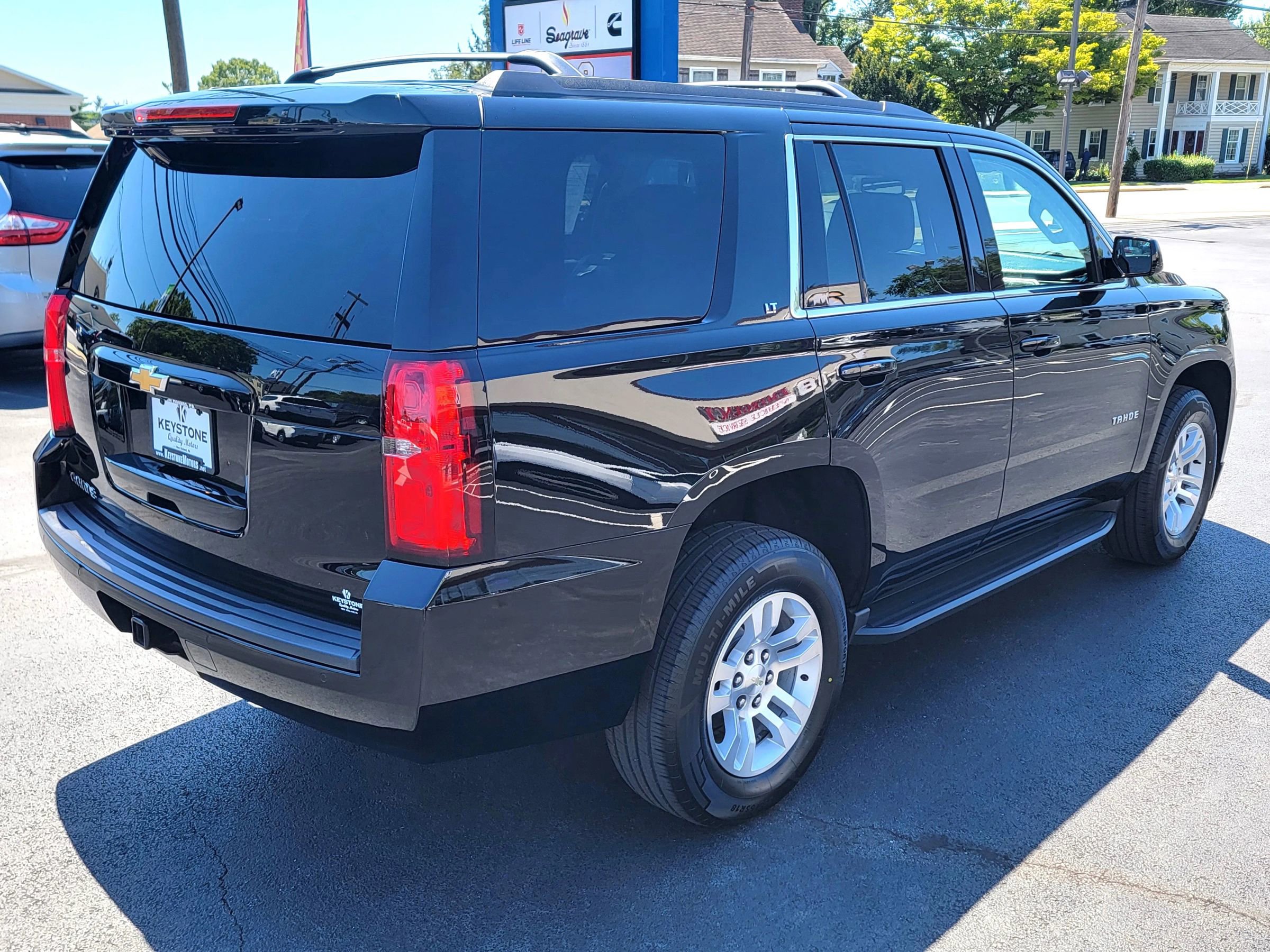 Used 2019 Chevrolet Tahoe LT image 5