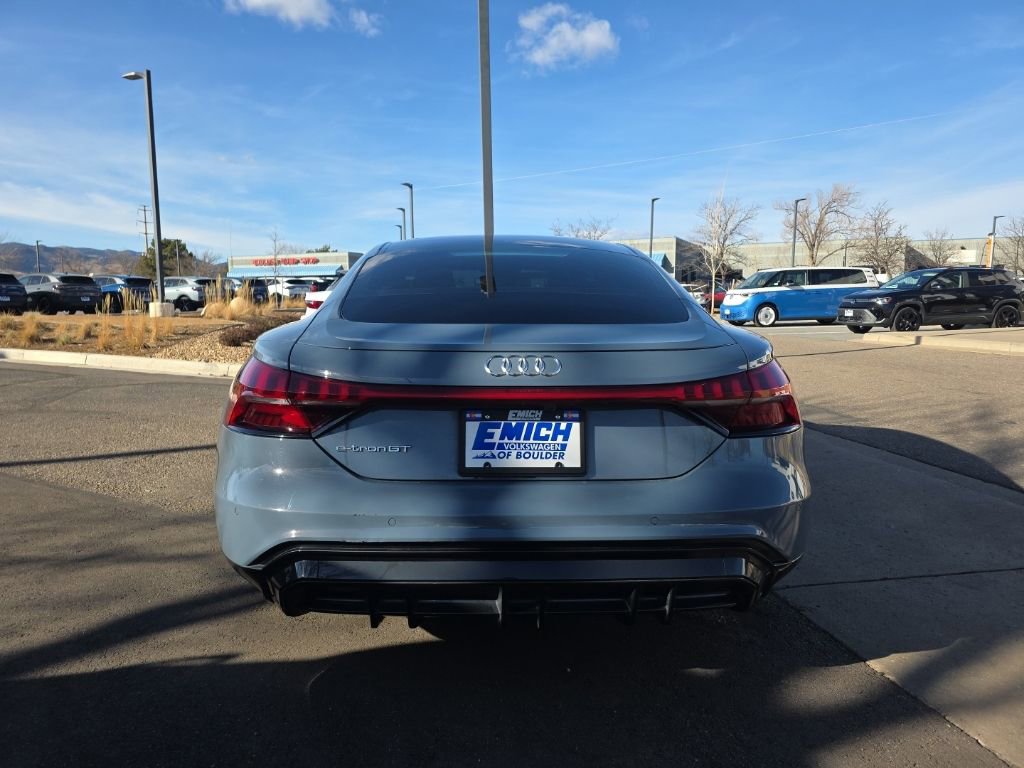 Used 2022 Audi e-tron GT Premium Plus image 4