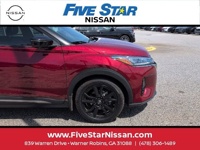 Used 2023 Nissan Kicks SR w/ SR Premium Package image 10