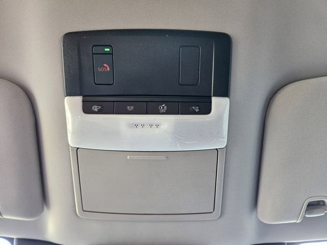 New 2025 Nissan Pathfinder SL w/ Black Appearance Package image 26