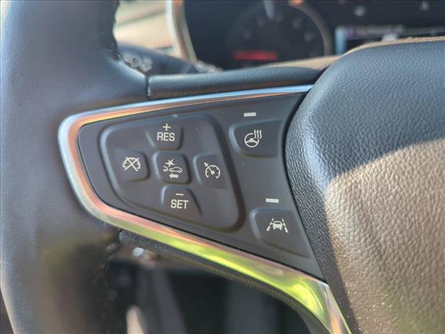 Used 2018 Chevrolet Equinox Premier FWD image 14