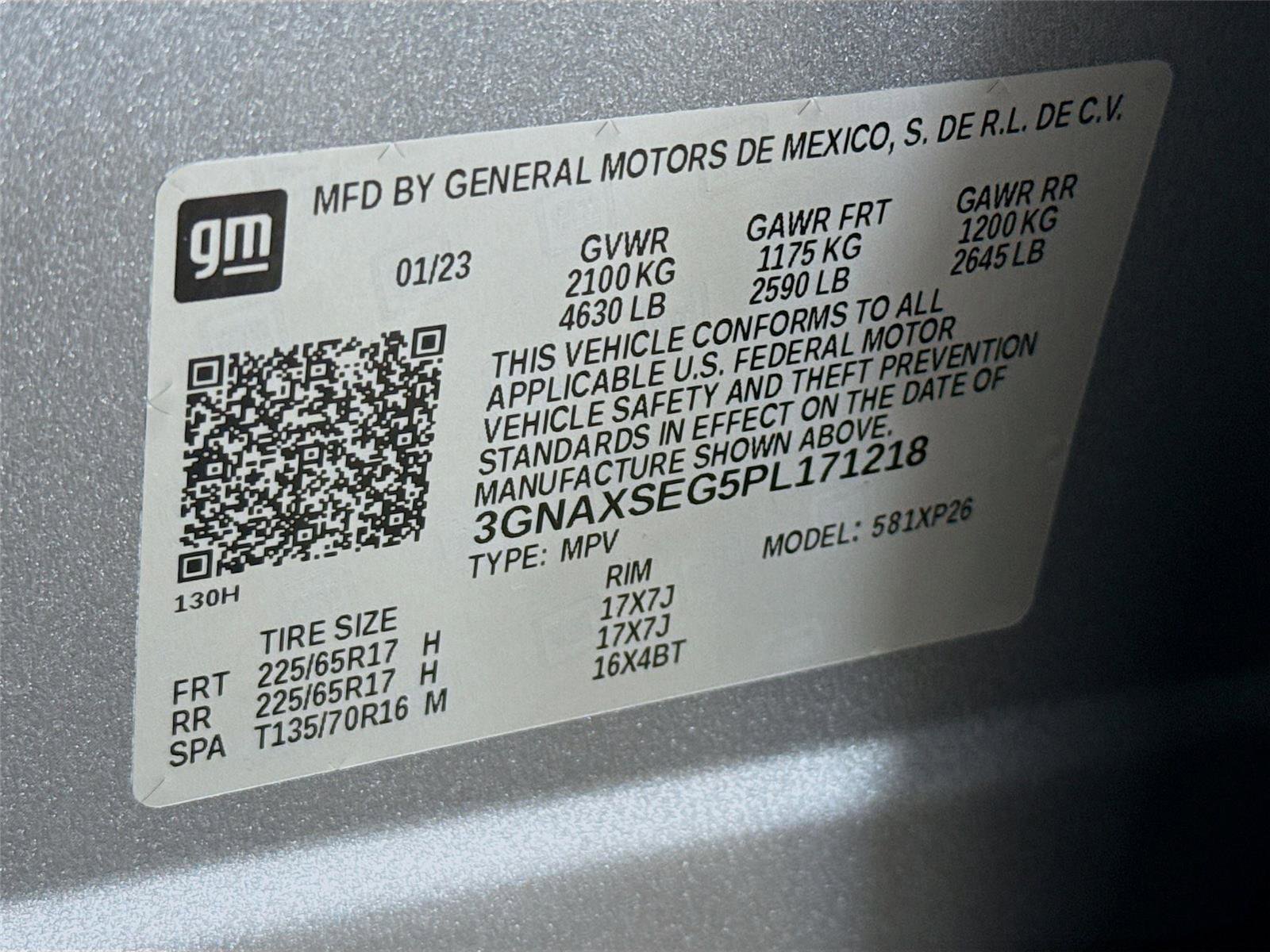 Used 2023 Chevrolet Equinox LS w/ Driver Confidence II Package AWD/4WD image 31