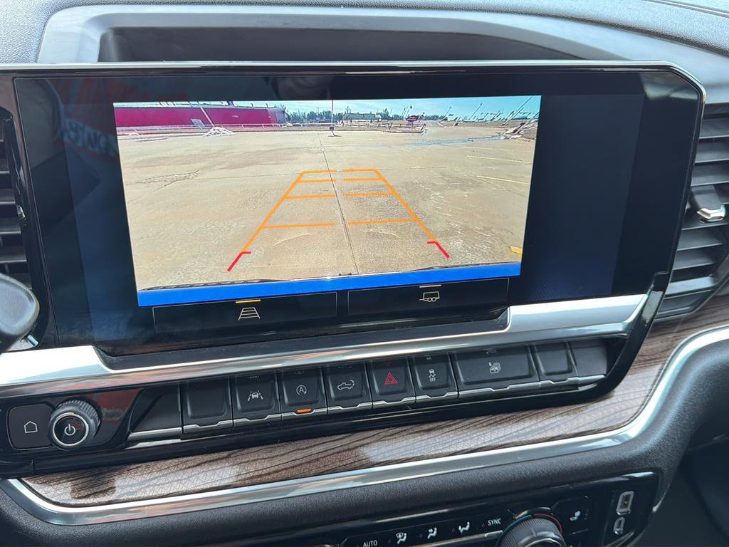 Used 2025 Chevrolet Silverado 1500 LT image 25