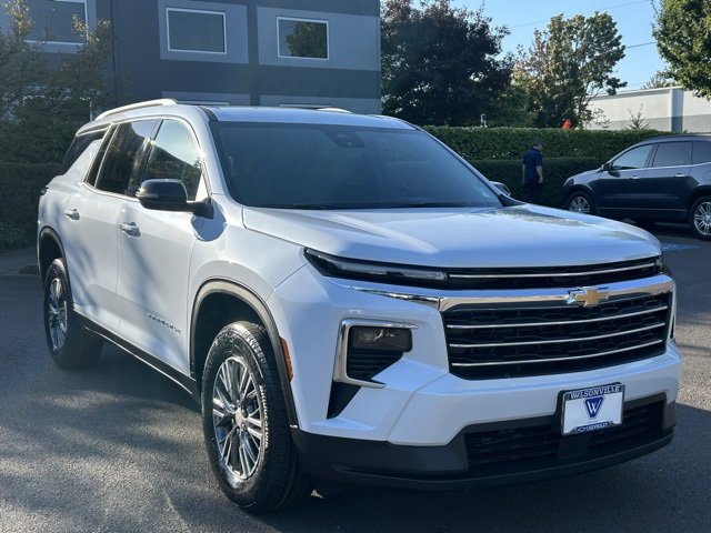 New 2026 Chevrolet Traverse LT