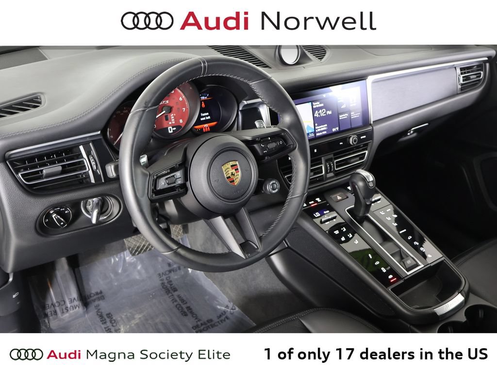 Used 2022 Porsche Macan GTS AWD/4WD image 2