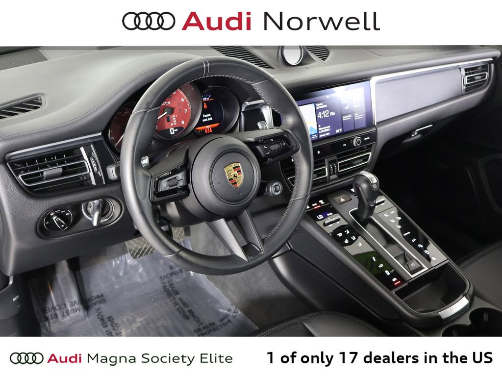 Used 2022 Porsche Macan GTS AWD/4WD image 2