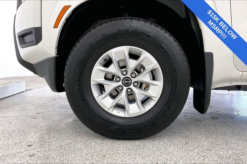 Used 2025 Nissan Frontier S image 12