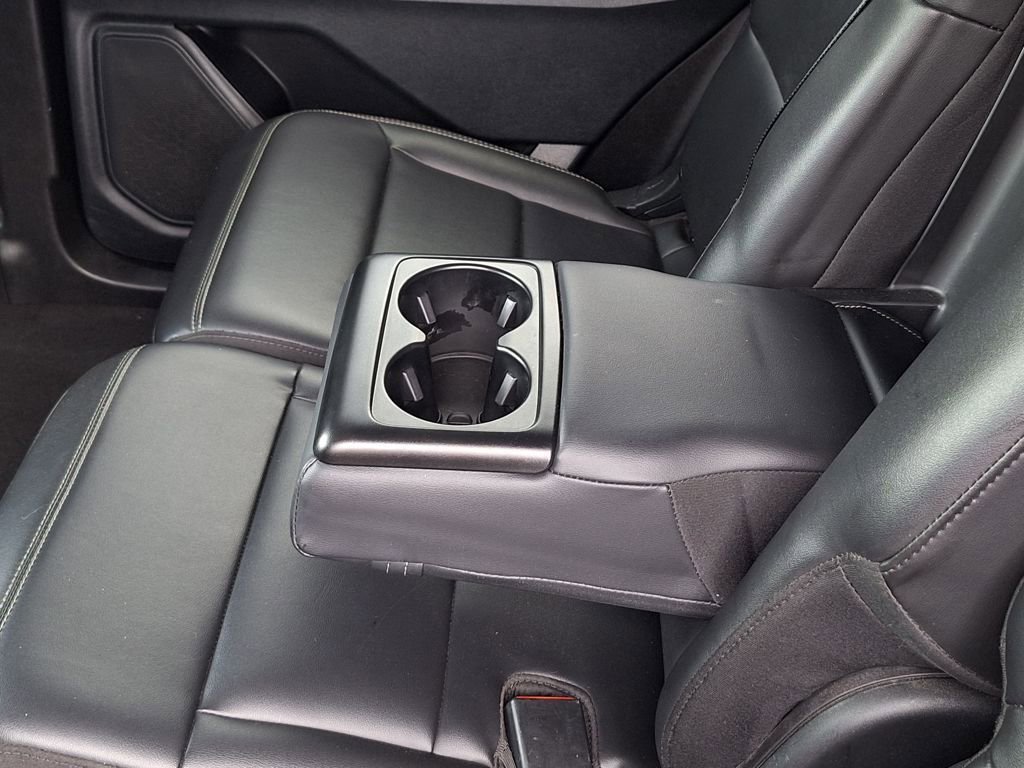 Used 2024 Ford Explorer XLT w/ Equipment Group 202A image 13