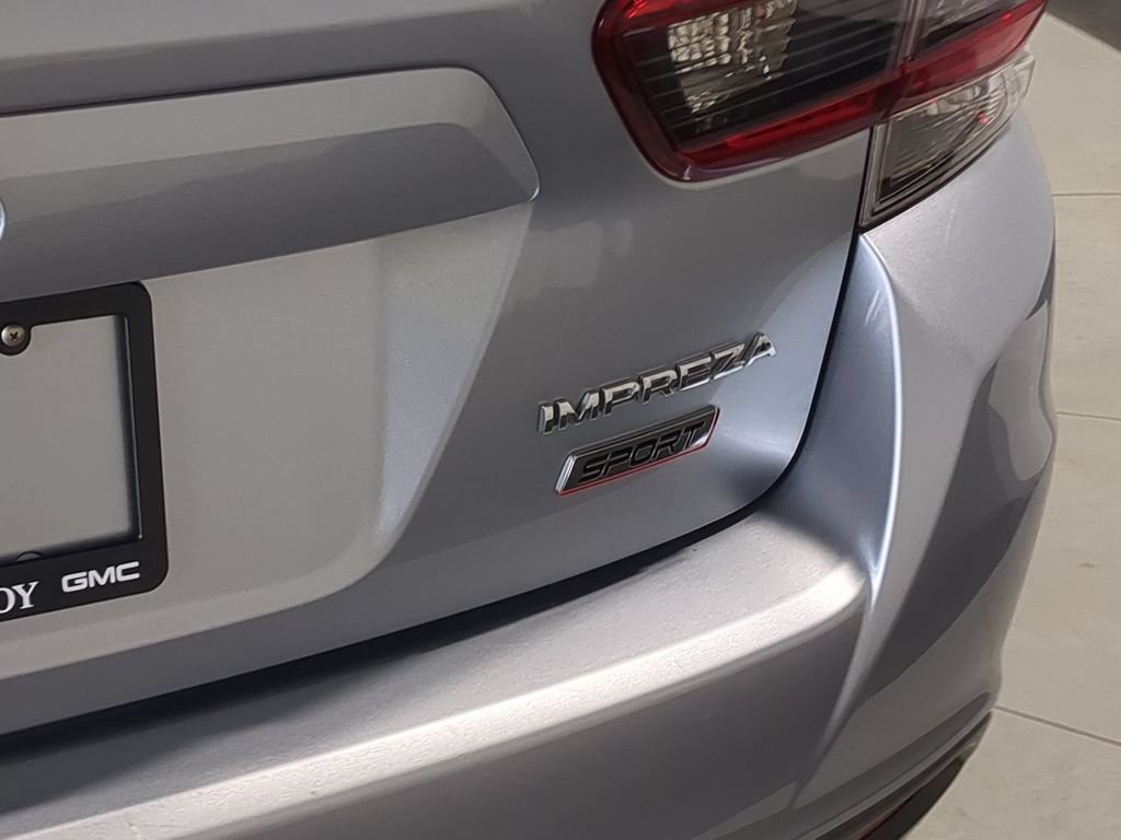 Used 2022 Subaru Impreza 2.0i Sport AWD/4WD image 16
