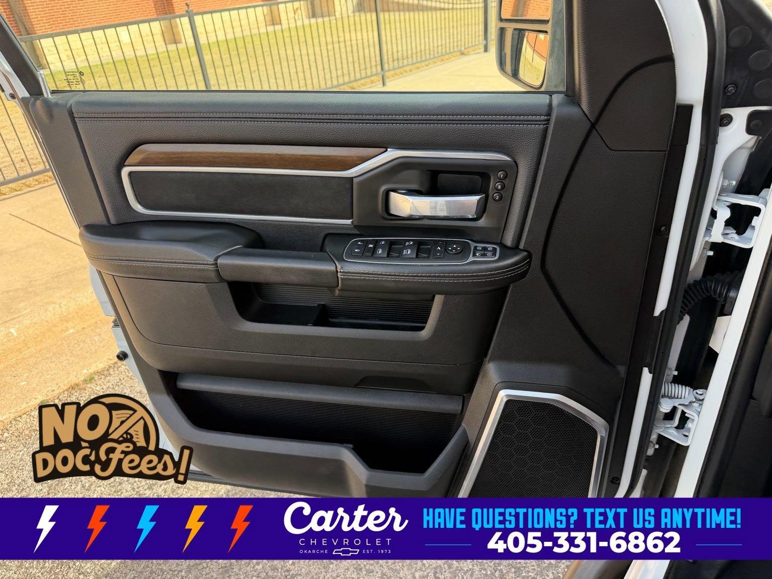 Used 2024 RAM 2500 Laramie AWD/4WD image 30