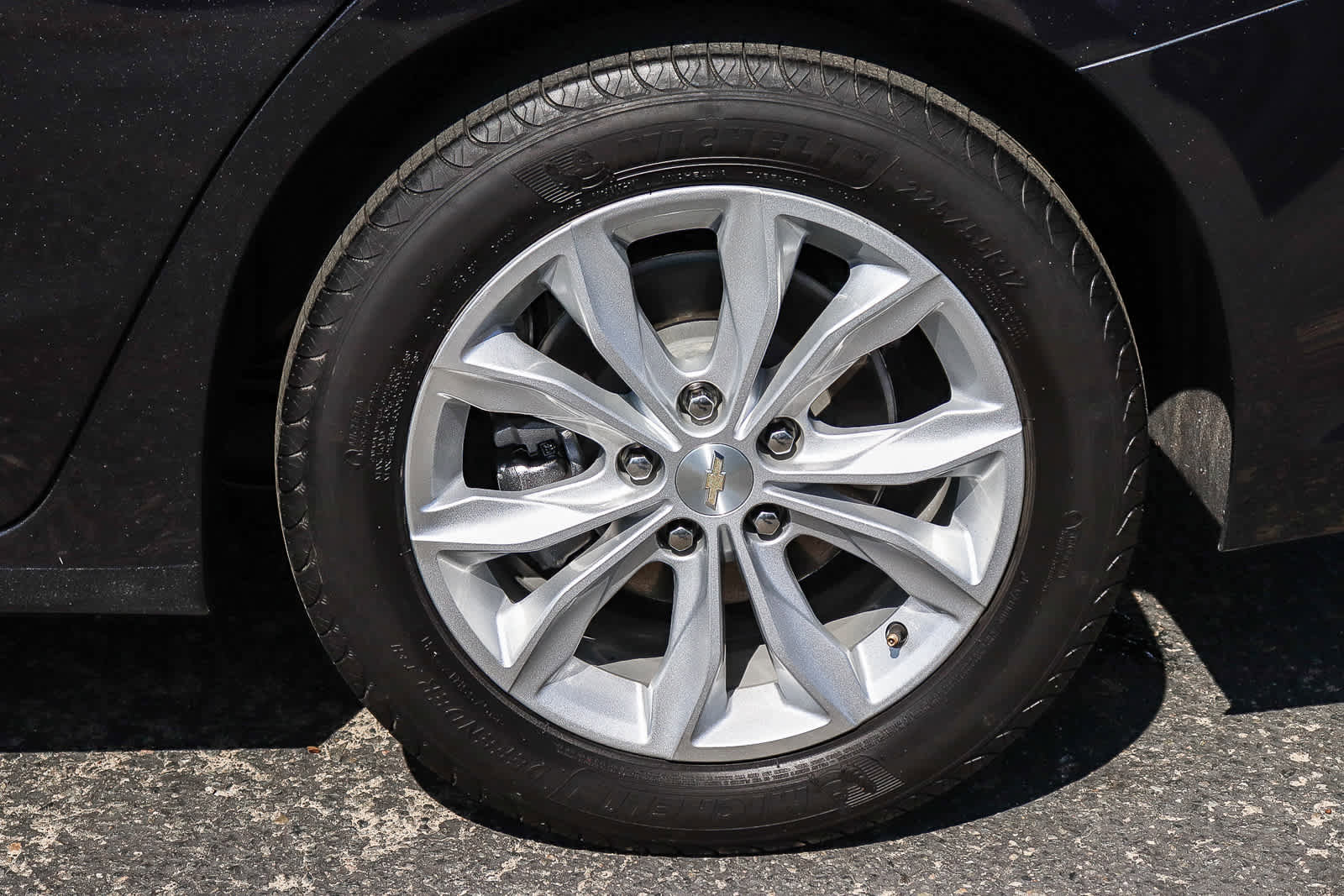 Used 2023 Chevrolet Malibu LT image 11