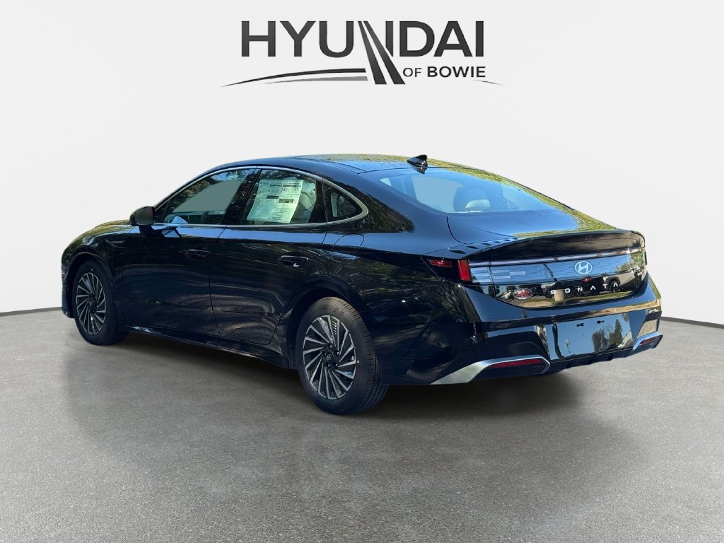 New 2027 Hyundai Sonata Limited FWD image 4