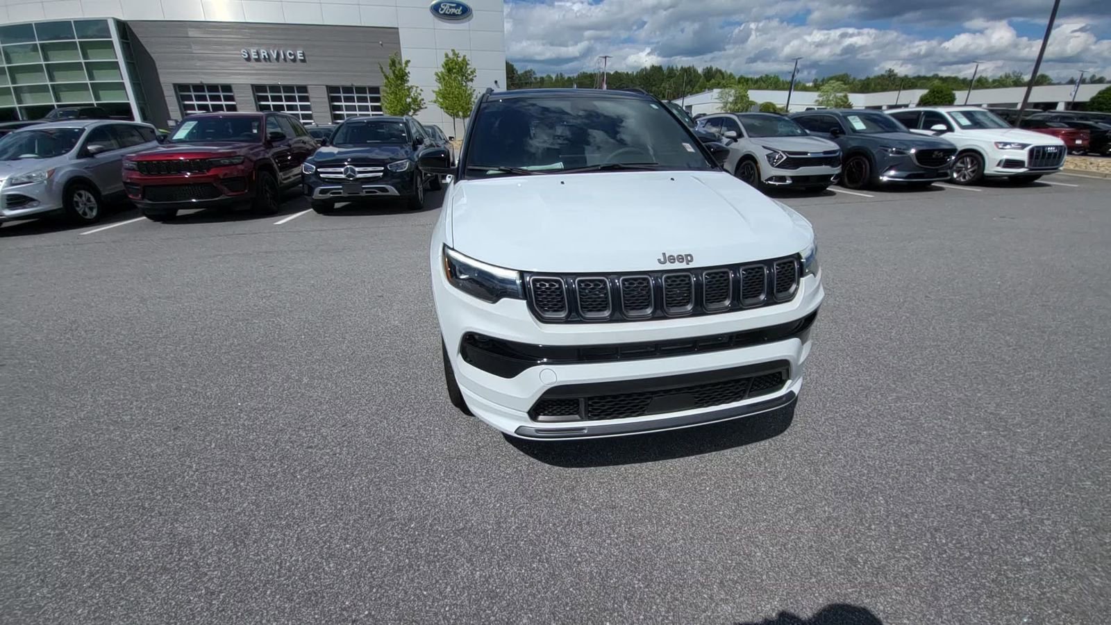 Used 2024 Jeep Compass Limited w/ Driver Assist Group I AWD/4WD image 7