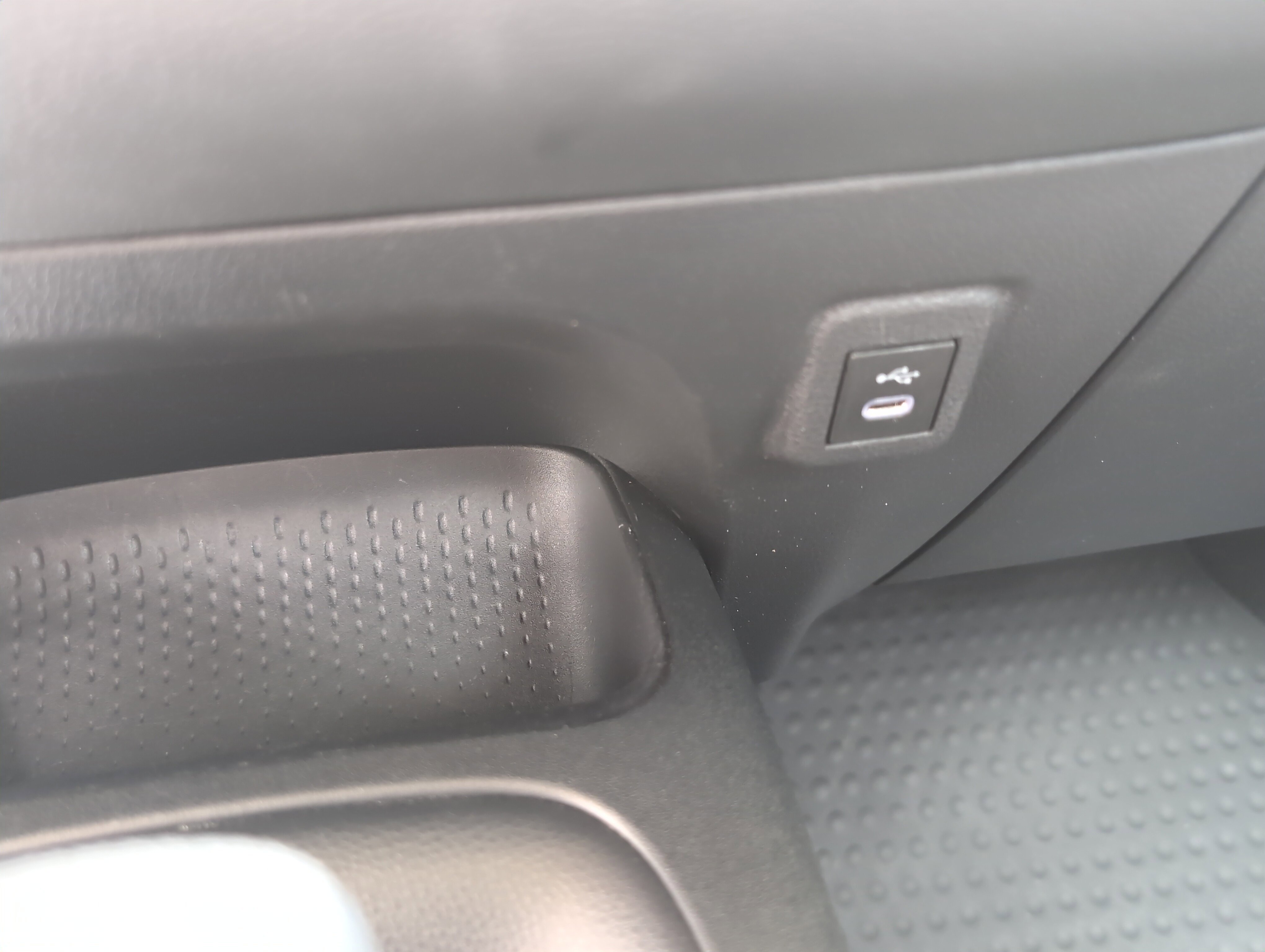 Certified 2024 Toyota Corolla LE FWD image 41