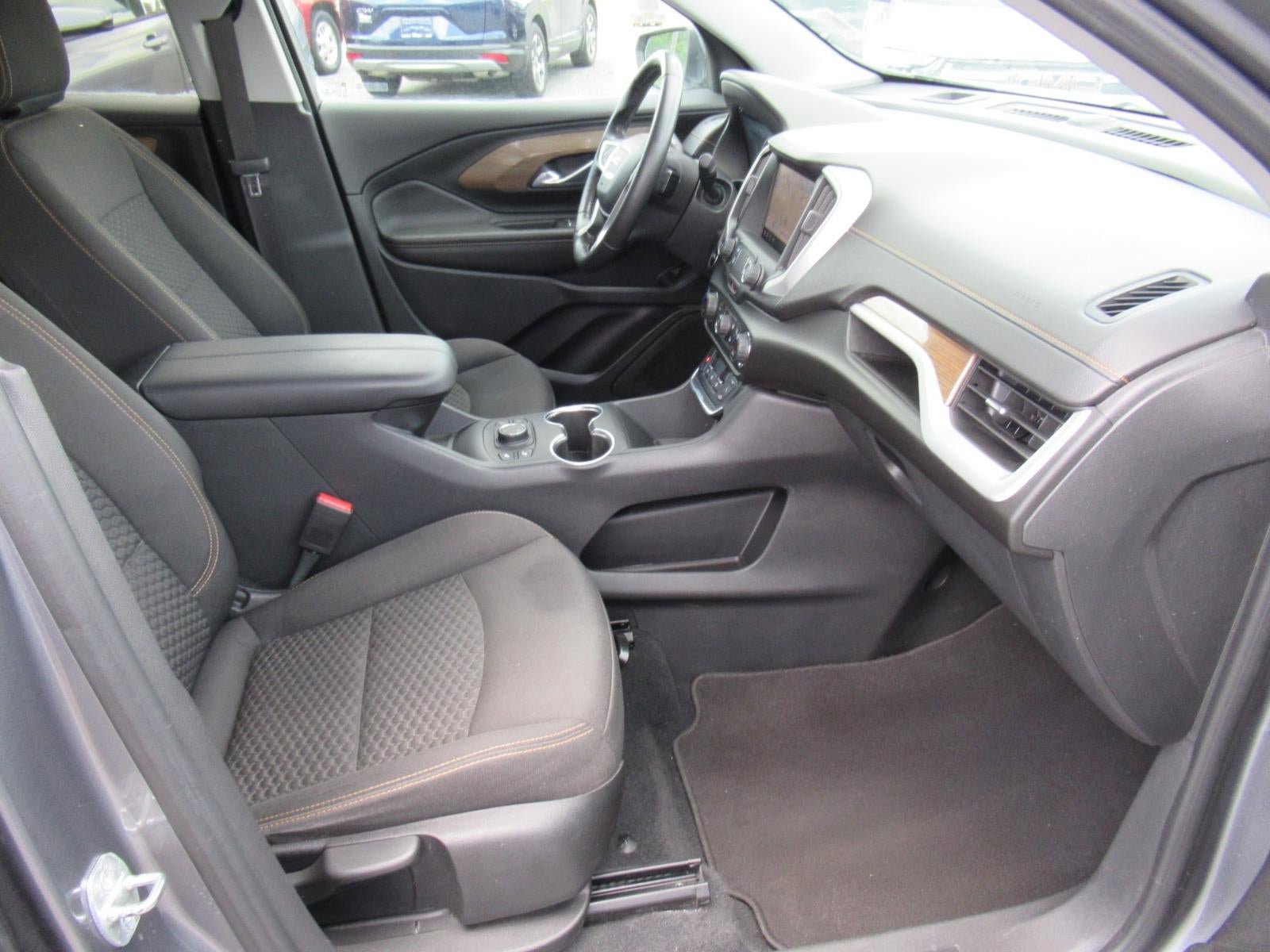 Used 2020 GMC Terrain SLE w/ Driver Convenience Package AWD/4WD image 9