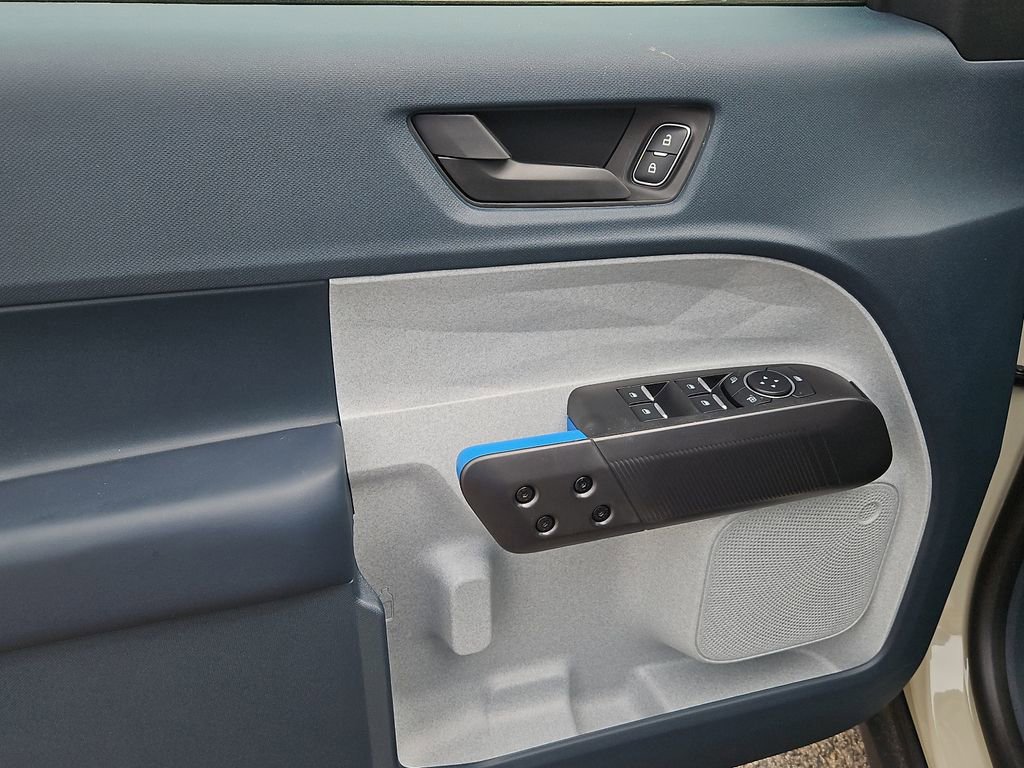 New 2025 Ford Maverick XLT w/ Equipment Group 302A image 21