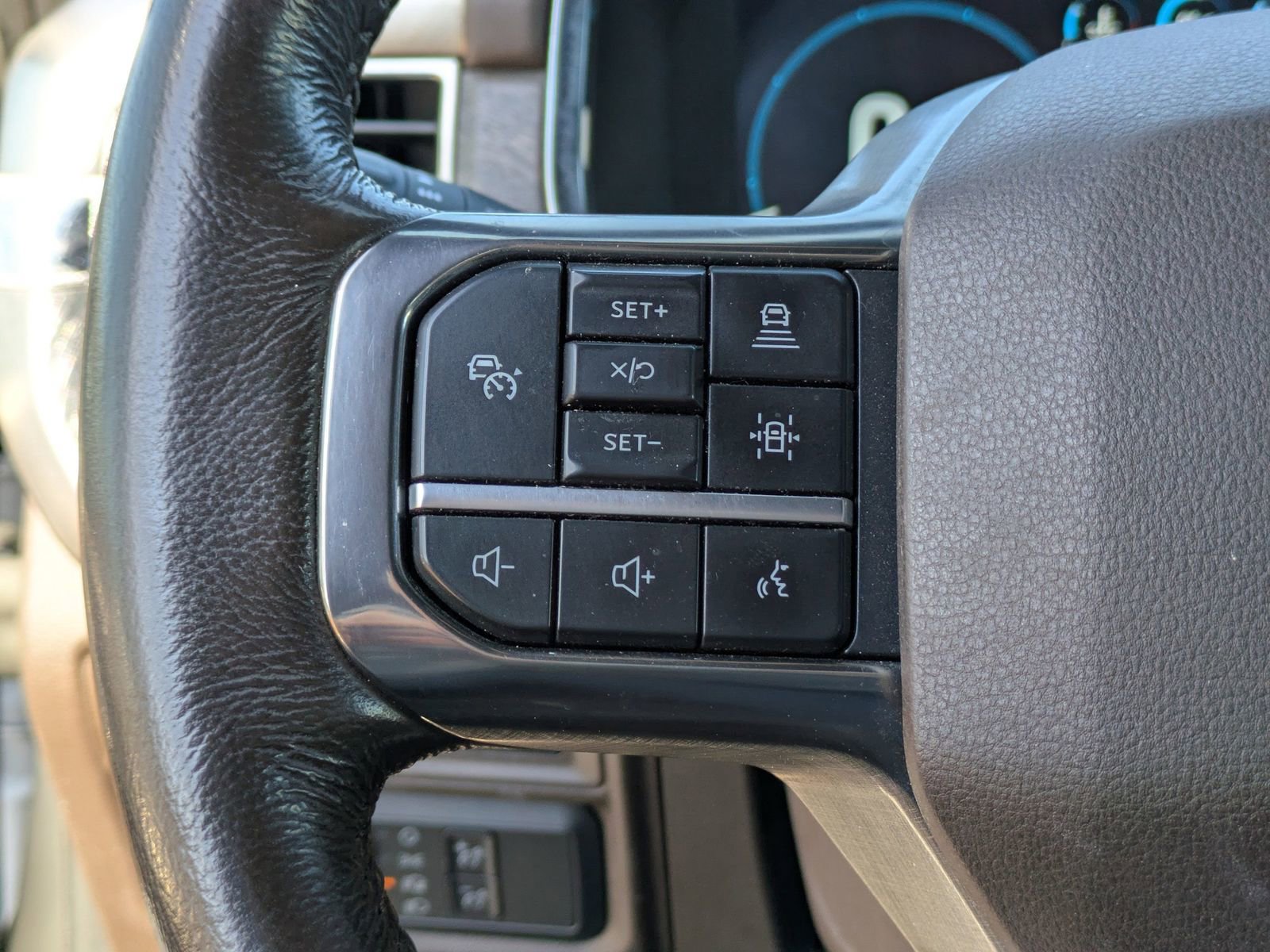 Certified 2021 Ford F150 King Ranch w/ Equipment Group 601A High image 27