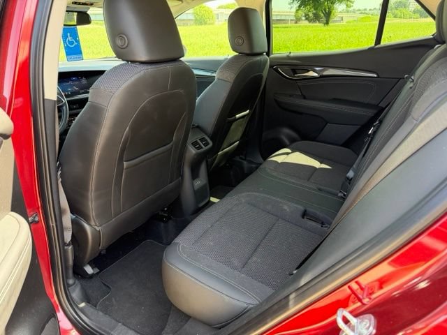 Used 2023 Buick Envision Preferred FWD image 10