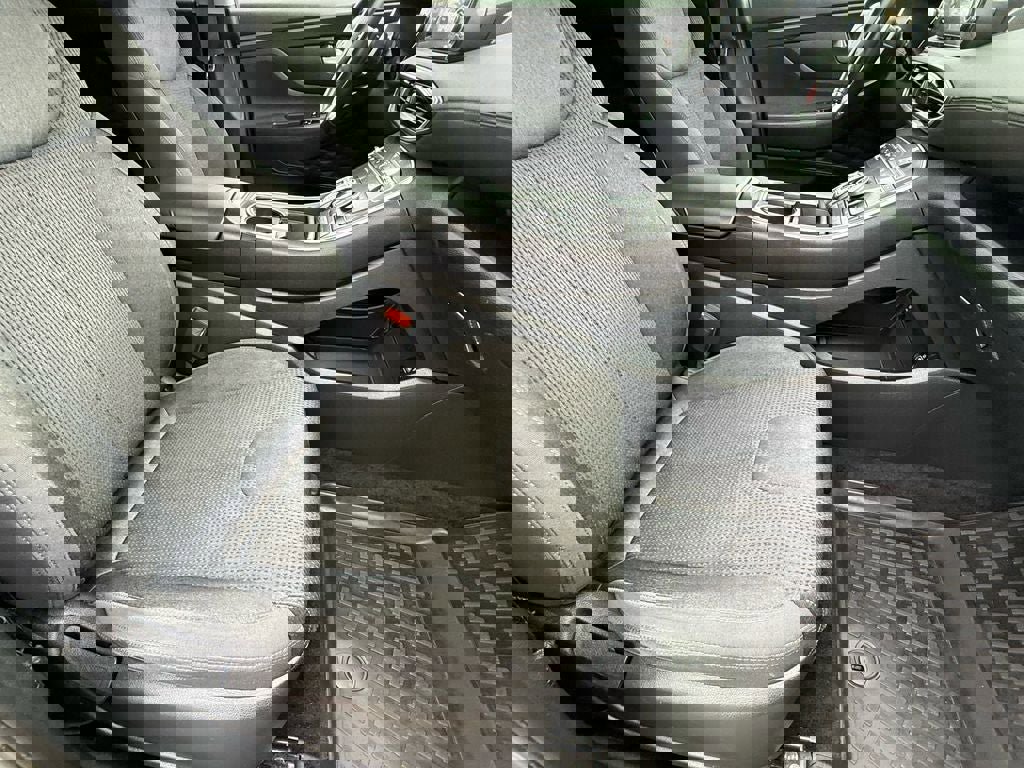 Used 2022 Hyundai Santa Fe SEL w/ Convenience Package image 10