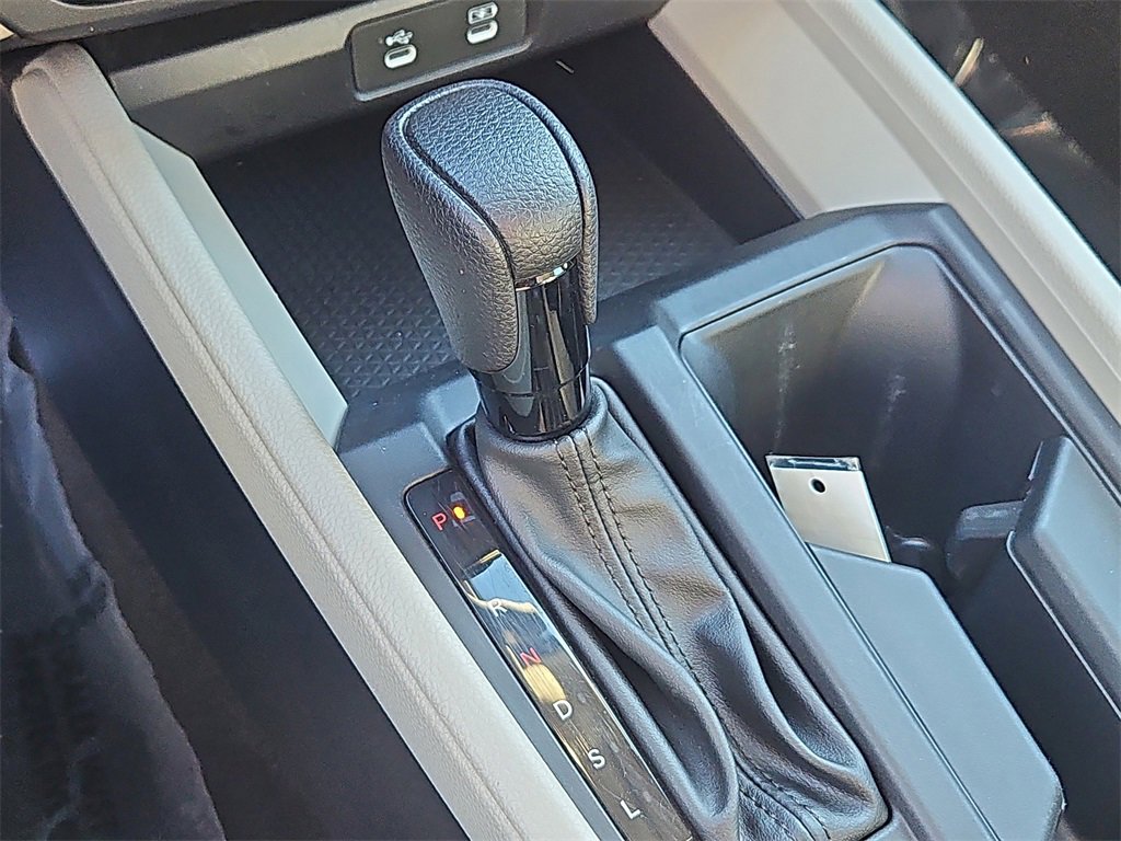 Certified 2023 Honda Accord EX image 25