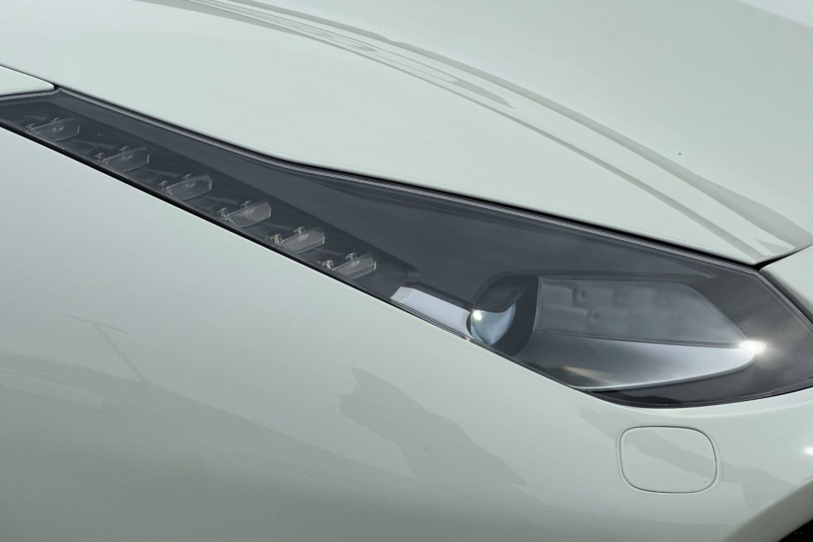 Used 2017 Ferrari 488 Spider image 36